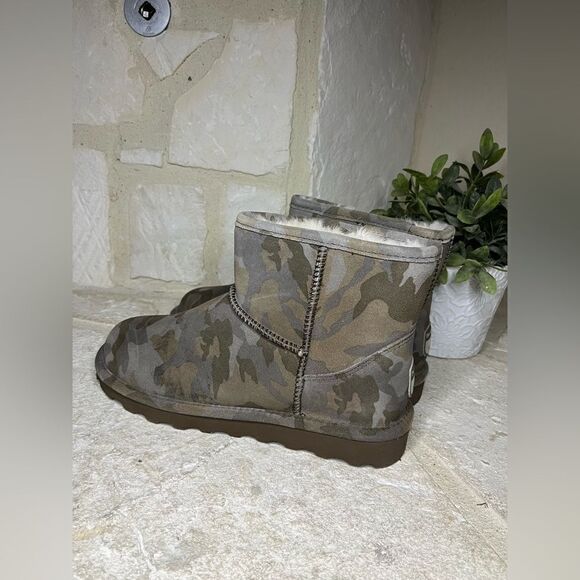 Bearpaw Aleesa Exotic green camouflage boots sz 11 - Picture 3 of 10